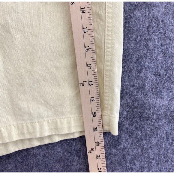 CHAPS Shorts Mens Size 40 Pastel Yellow Cotton Chino Casual Flat Front 4 Pocket - Picture 7 of 8